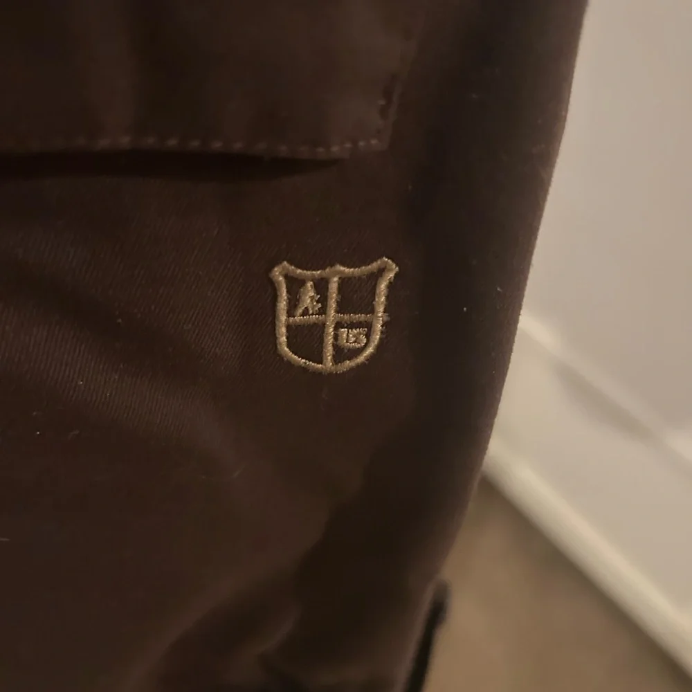 Men's Brown Burton snowboarding Pants - Picture 9 of 12